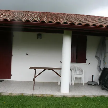 Apartament Etxettipia *